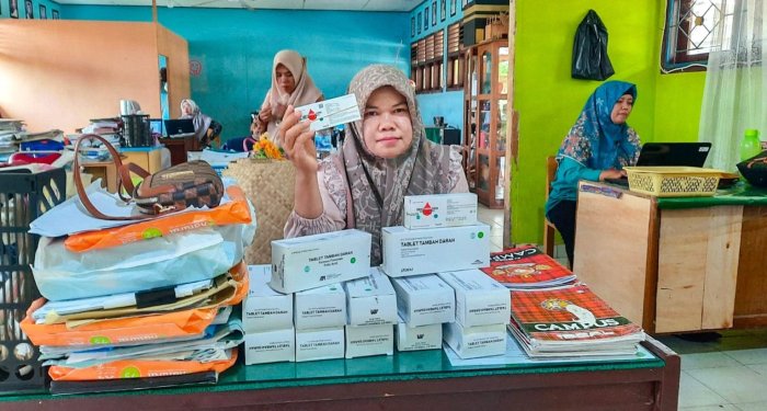 MTsN 1 Bungo Dukung Program Puskesmas dalam Pemberian Tablet Tambah Darah bagi Remaja Putri MTsN 1 Bungo Dukung Program Puskesmas dalam Pemberian Tablet Tambah Darah bagi Remaja Putri