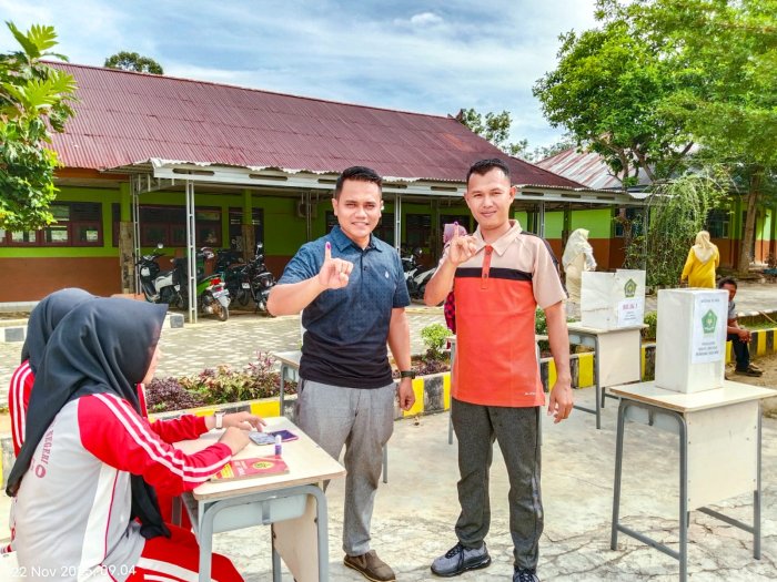 Solid dan Sinergis: Seluruh Waka MTsN 1 Bungo Ambil Peran Penting dalam Suksesnya PILKASIM 2025