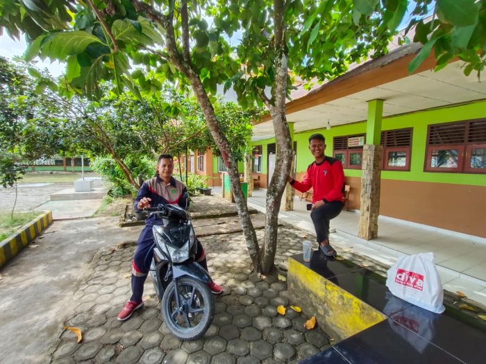 Siaga Tanpa Henti! Tim Sarpras dan Keamanan Pastikan Madrasah Tetap Aman Selama Siswa Belajar Mandiri