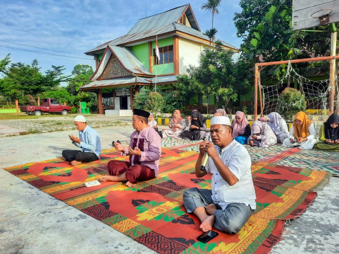 Kegiatan Wirid Yasin: Jantung Madrasah yang Menumbuhkan Karakter Peserta Didik di MTsN 1 Bungo