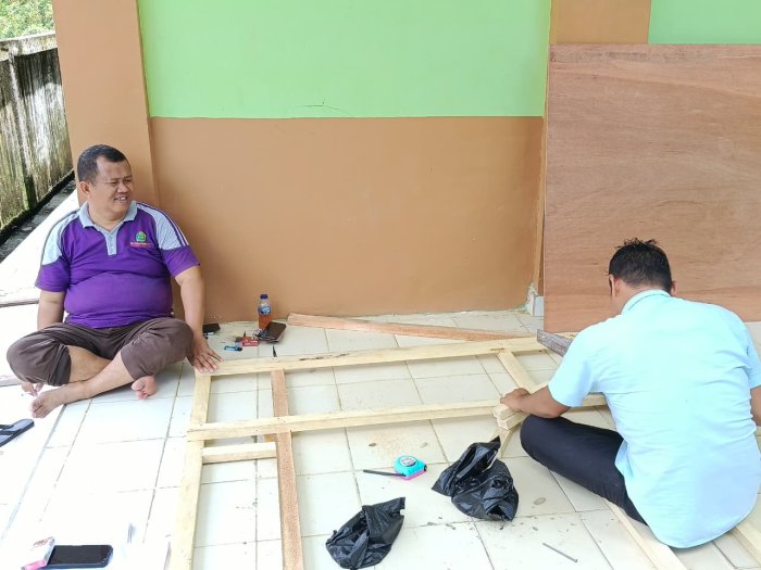 Kepala MTsN 1 Bungo Tinjau Langsung Persiapan Perlengkapan Jamran: Pastikan Kontingen Siap Tempur!