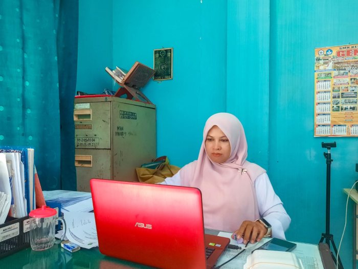 Ibu Elfira Zuhria Ditunjuk sebagai Pelaksana Harian (PLH) Selama Kepala Madrasah Ikuti BIMTEK KBC