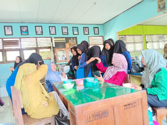 Nostalgia Singkat, Alumni MTsN 1 Bungo Kunjungi Almamater di Tengah Kesibukan Sekolah