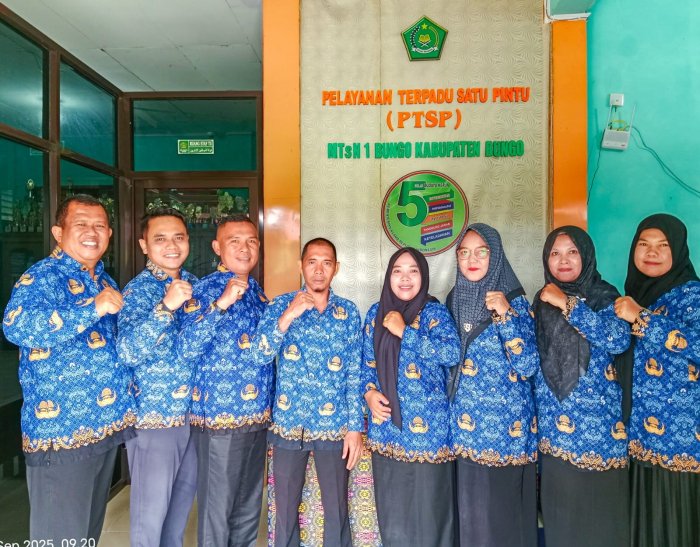 Peringatan Hari Kesadaran Nasional, Kepala MTsN 1 Bungo: Jadikan Ajang Kontemplasi