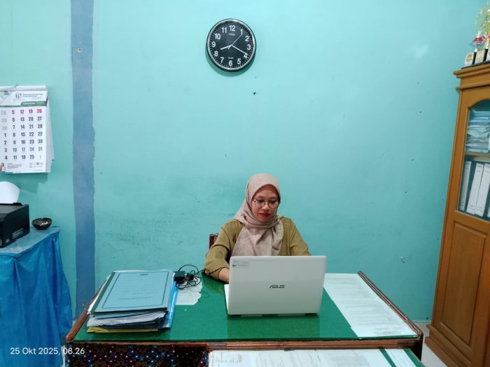 Refa Aprila, S.Pd., Menjadi Perwakilan MTsN 1 Bungo dalam Pengisian Survei Proyek MBG Refa Aprila, S.Pd., Menjadi Perwakilan MTsN 1 Bungo dalam Pengisian Survei Proyek MBG