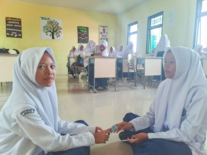 Praktik Fikih Zakat Fitrah di Kelas VIII B: Menguatkan Pemahaman dan Kepedulian Sosial