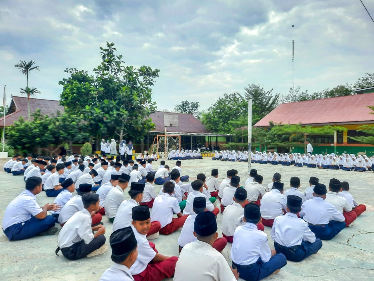 MTsN 1 Bungo Kembali Laksanakan Pengajian Rutin