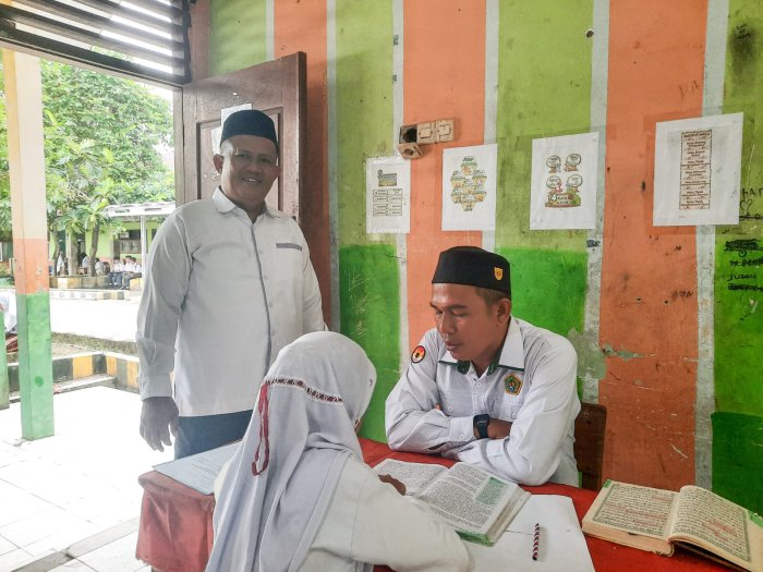 Tes Kompetensi Akademik MTsN Satu dipantau langsung Orang Nomor Satu!