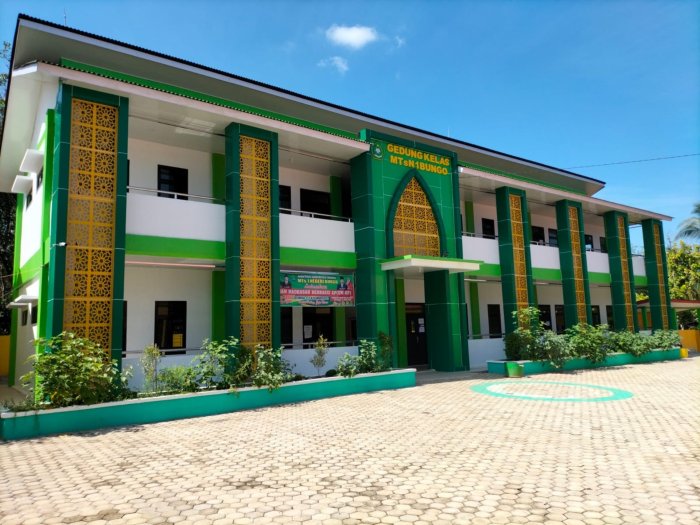 Muharam di Era Digital, Kepala MTsN 1 Bungo Ajak Warga Madrasah Wujudkan Kesalehan Sosial