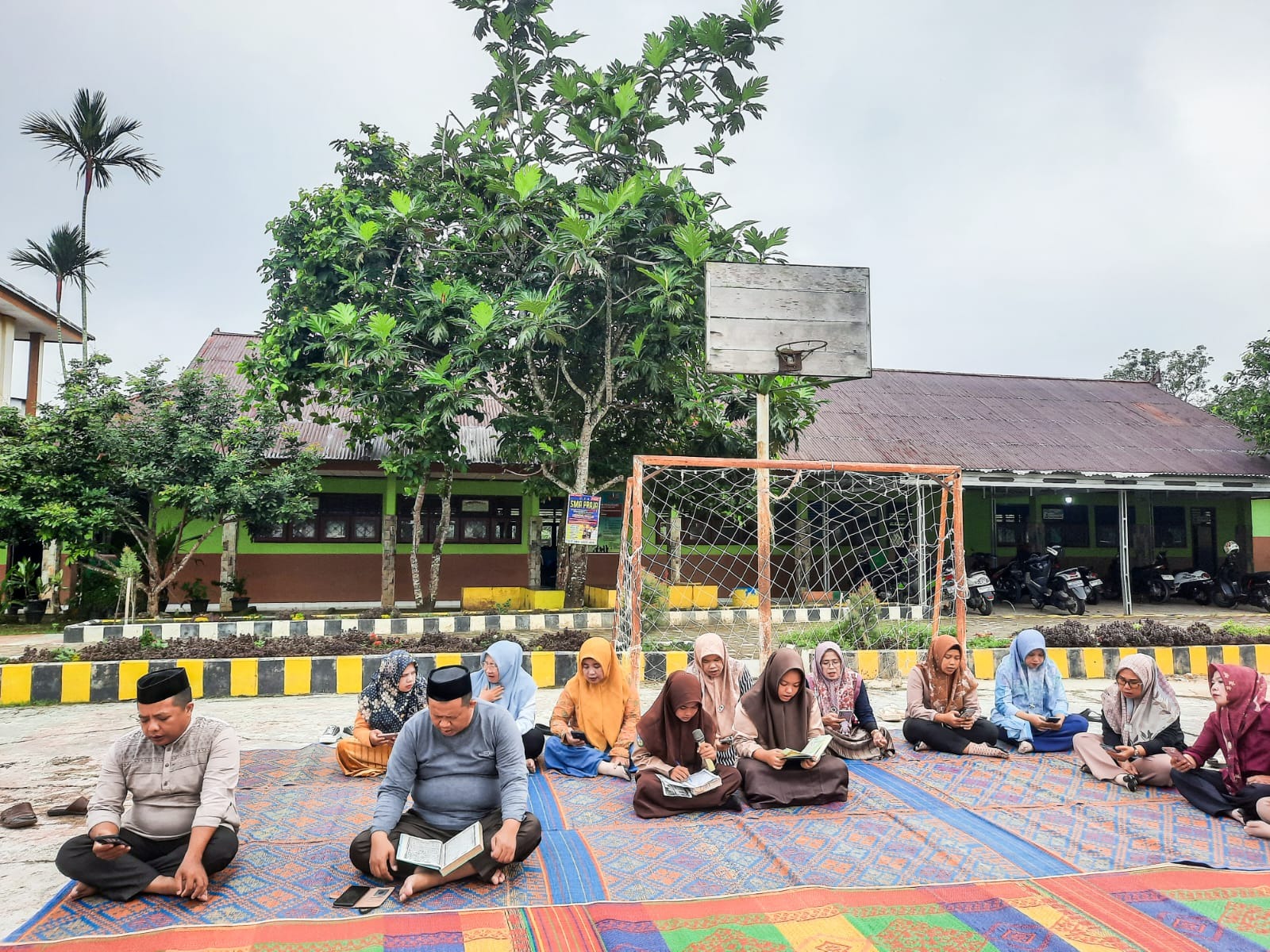 Kegiatan Pesantren Ramadan MTsN 1 Bungo Kembali digelar, Begini Pelaksanaannya! Kegiatan Pesantren Ramadan MTsN 1 Bungo Kembali digelar, Begini Pelaksanaannya!