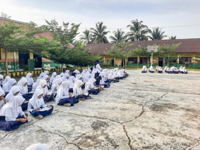 Tadarus Al-Quran MTsN 1 Bungo Berlangsung Khidmat, Semangat Ramadan Kian Menguat