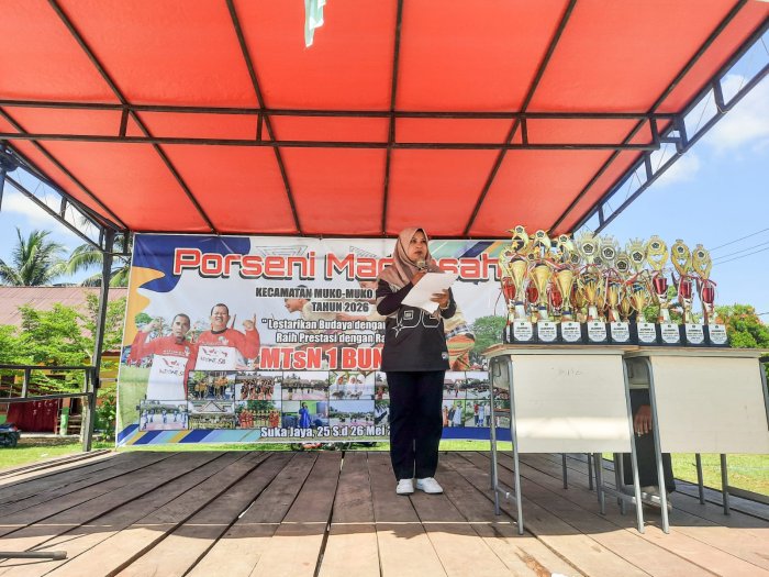 Penutupan PORSENI MTsN 1 Bungo 2026 Berlangsung Meriah, Ketua Panitia Paparkan Ragam Cabang Lomba Penutupan PORSENI MTsN 1 Bungo 2026 Berlangsung Meriah, Ketua Panitia Paparkan Ragam Cabang Lomba