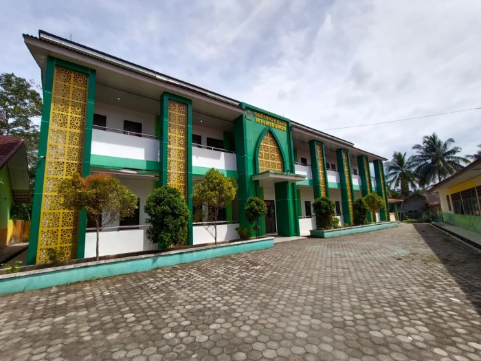 Madrasah Berseri Sambut Ramadan 1447 H, Hasil Gotong Royong Ciptakan Lingkungan Bersih dan Nyaman