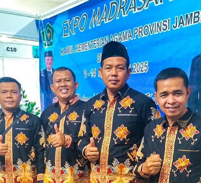 Kepala MTsN 1 Bungo Hadiri EXPO Madrasah Nasional Bersama Kepala Madrasah Se-Indonesia