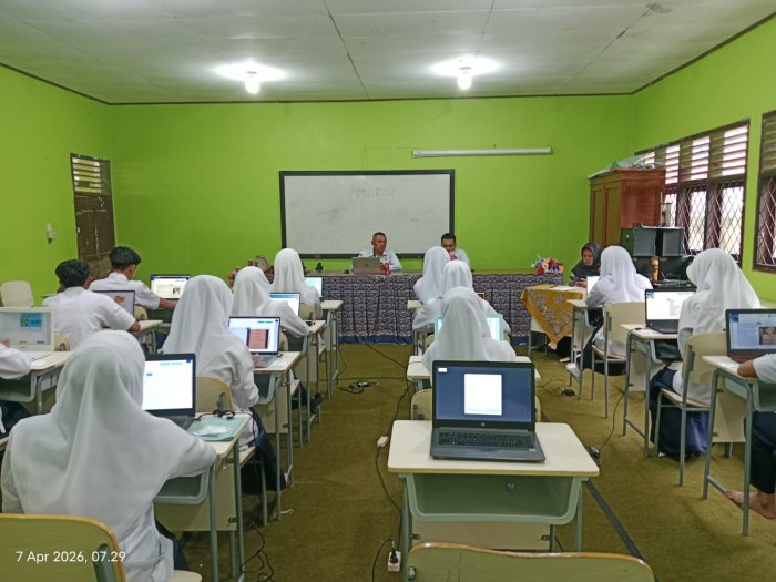 Hari Kedua Ujian TKA di MTsN 1 Bungo Berjalan Lancar, Sesi 1 hingga 3 Tanpa Kendala