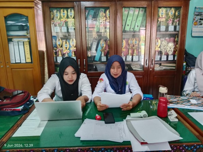 Panitia PMBM MTsN 1 Bungo Laksanakan Rekapitulasi Hasil Tes Akademik Dasar Calon Peserta Didik Baru