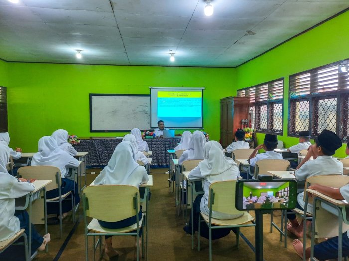 Uji Kinerja PPG Daljab 2025, Guru MTsN 1 Bungo Jalani Proses dengan Serius dan Penuh Semangat