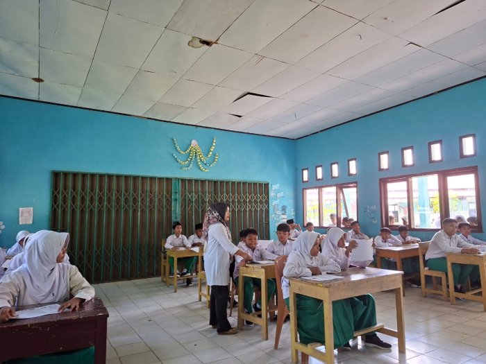 Tuntaskan Misi di Mangun Jayo! Tim 1 PMBM MTsN 1 Bungo Sukses Rampungkan Sosialisasi ke MI dan SD Tuntaskan Misi di Mangun Jayo! Tim 1 PMBM MTsN 1 Bungo Sukses Rampungkan Sosialisasi ke MI dan SD