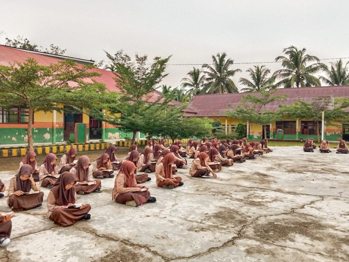 Semarak Ramadan di MTsN 1 Bungo: Tadarus dan Kajian Islami Menguatkan Hikmah Puasa Semarak Ramadan di MTsN 1 Bungo: Tadarus dan Kajian Islami Menguatkan Hikmah Puasa