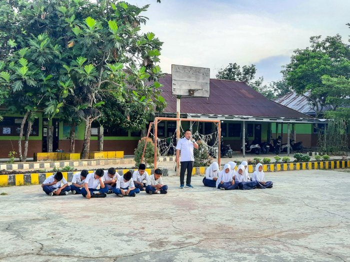 Pesan Penuh Makna dari Pak Muzani, S.S.: Tak Akan Kembali Hari-Hari yang Telah Berlalu