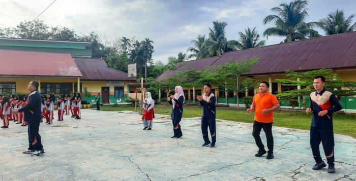 Ikuti Senam Sehat Jasmani, Ka. Ur TU : Untuk Kebugaran Untuk Kebersamaan Ikuti Senam Sehat Jasmani, Ka. Ur TU : Untuk Kebugaran Untuk Kebersamaan