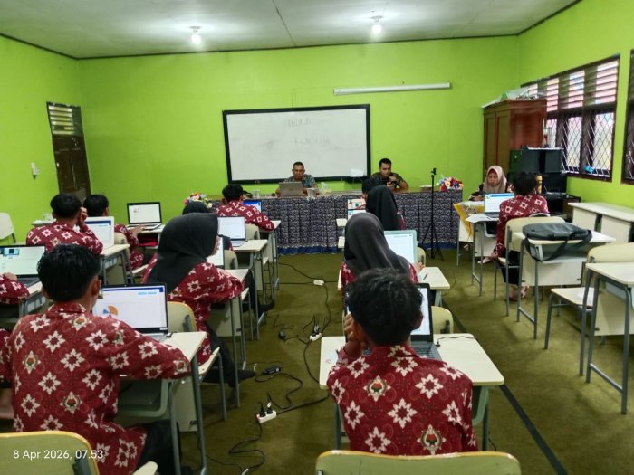 Memasuki Hari Ketiga, Pelaksanaan TKA di MTsN 1 Bungo Tetap Kondusif