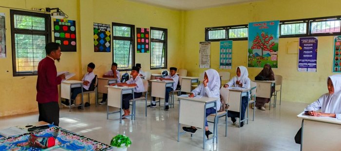 Mahasiswa UMMUBA Lakukan Observasi Pra Penelitian di MTsN 1 Bungo: Kolaborasi Edukatif untuk Penguatan Pembelajaran TIK