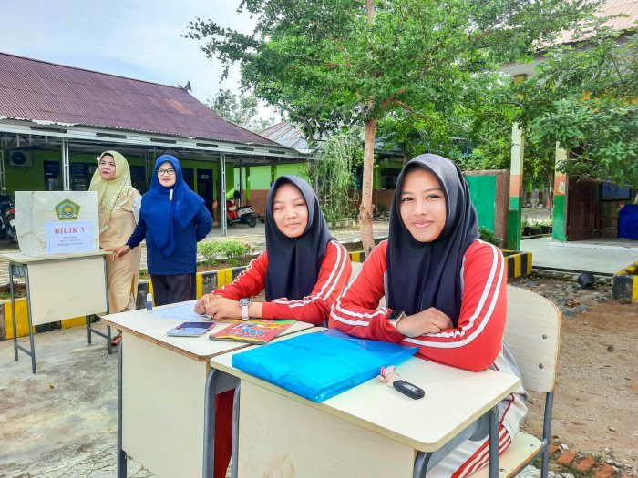 Panitia PILKASIM 2025 Tunjukkan Totalitas: Wujud Dedikasi Demi Suksesnya Demokrasi di MTsN 1 Bungo
