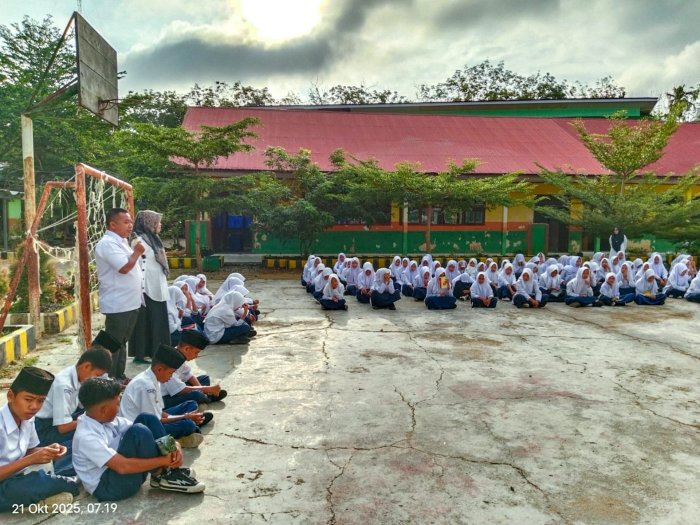 Muzanni, S.S Ingatkan Pentingnya Menjaga Lisan