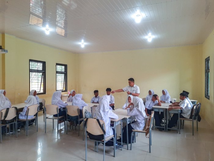 Pembelajaran Bahasa Indonesia Gunakan PSE Pembelajaran Bahasa Indonesia Gunakan PSE