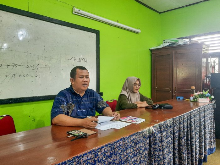 Menyambut Idulfitri 1447 H, Kepala MTsN 1 Bungo Pimpin Briefing Persiapan Libur dan Kegiatan Pasca Lebaran