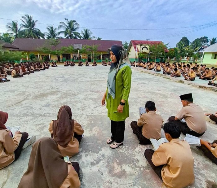 Pesan Bermakna dari Bunda Evi dan Ibu Asmara: Tanamkan Keseriusan dalam Pembiasaan Pengajian Pagi