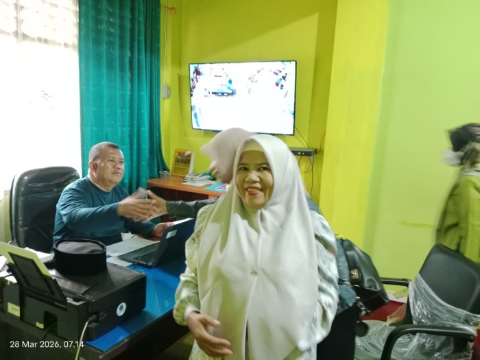 Apresiasi di Hari Pertama, Kepala MTsN 1 Bungo Harapkan Semangat dan Motivasi GTK Terus Terjaga