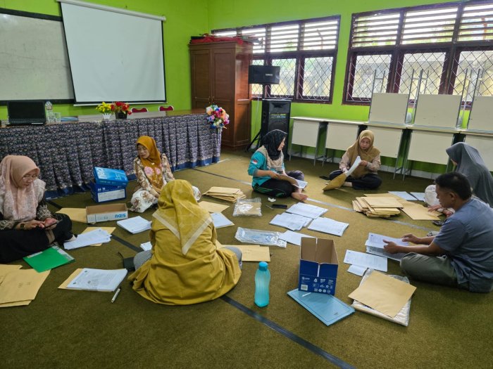 Panitia ASAS Genap MTsN 1 Bungo Matangkan Persiapan, Siap Sukseskan ASAT 2025-2026 Panitia ASAS Genap MTsN 1 Bungo Matangkan Persiapan, Siap Sukseskan ASAT 2025-2026