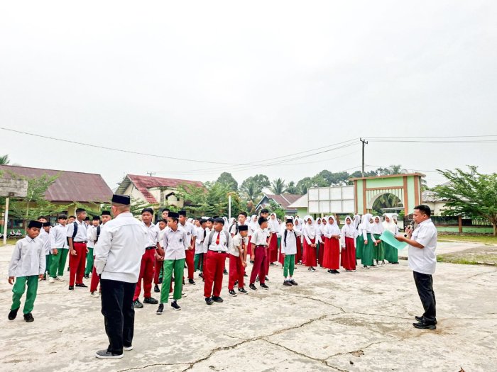 Antusiasme Tinggi! 114 Calon Murid Baru MTsN 1 Bungo Ikuti Tes Kompetensi Akademik