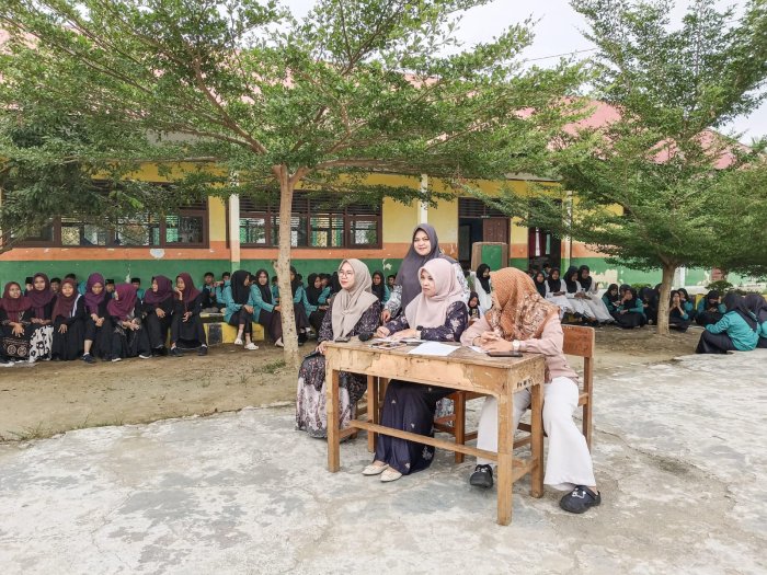 Harmoni Religi Menggema! Lomba Vokal Grup Semarakkan Hari Ke-5 SMART Ramadan 1447 H MTsN 1 Bungo