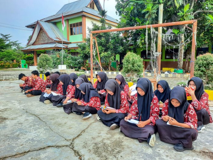 Khotmil Quran Kelas 9B: Penutup Pengajian yang Penuh Haru dan Kekhusyukan di MTsN 1 Bungo