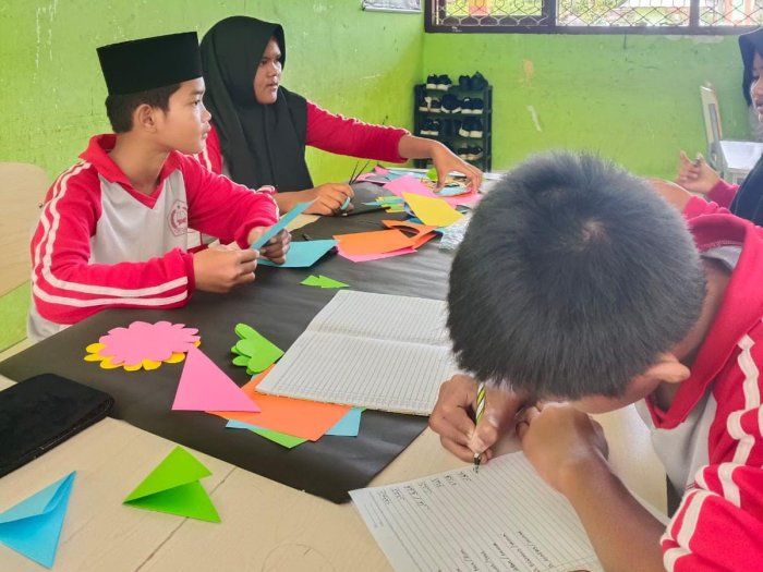 Pembelajaran Bahasa Arab di MTsN 1 Bungo: Tidak Rumit, Justru Menarik!