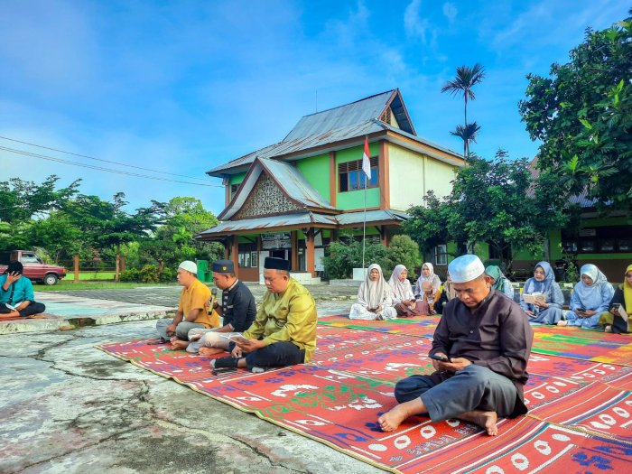 Wirid Yasin Pagi di MTsN 1 Bungo: Rutinitas yang Membawa Berkah