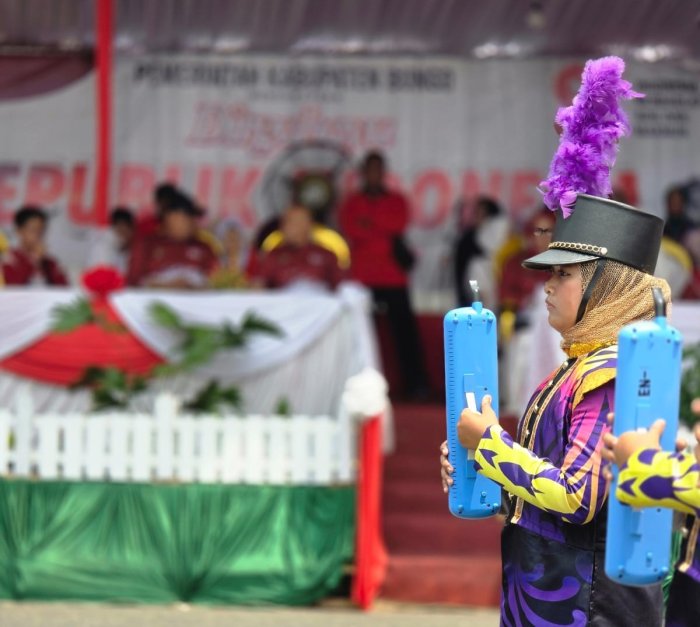 Hentakkan Derap Langkah Kemerdekaan, MB. Bahana Gita Caraka MTsN 1 Bungo Gebrak Pawai Pembangunan Kabupaten Bungo